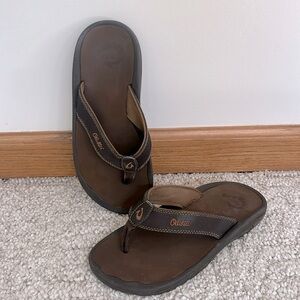 OluKai men’s sandals
